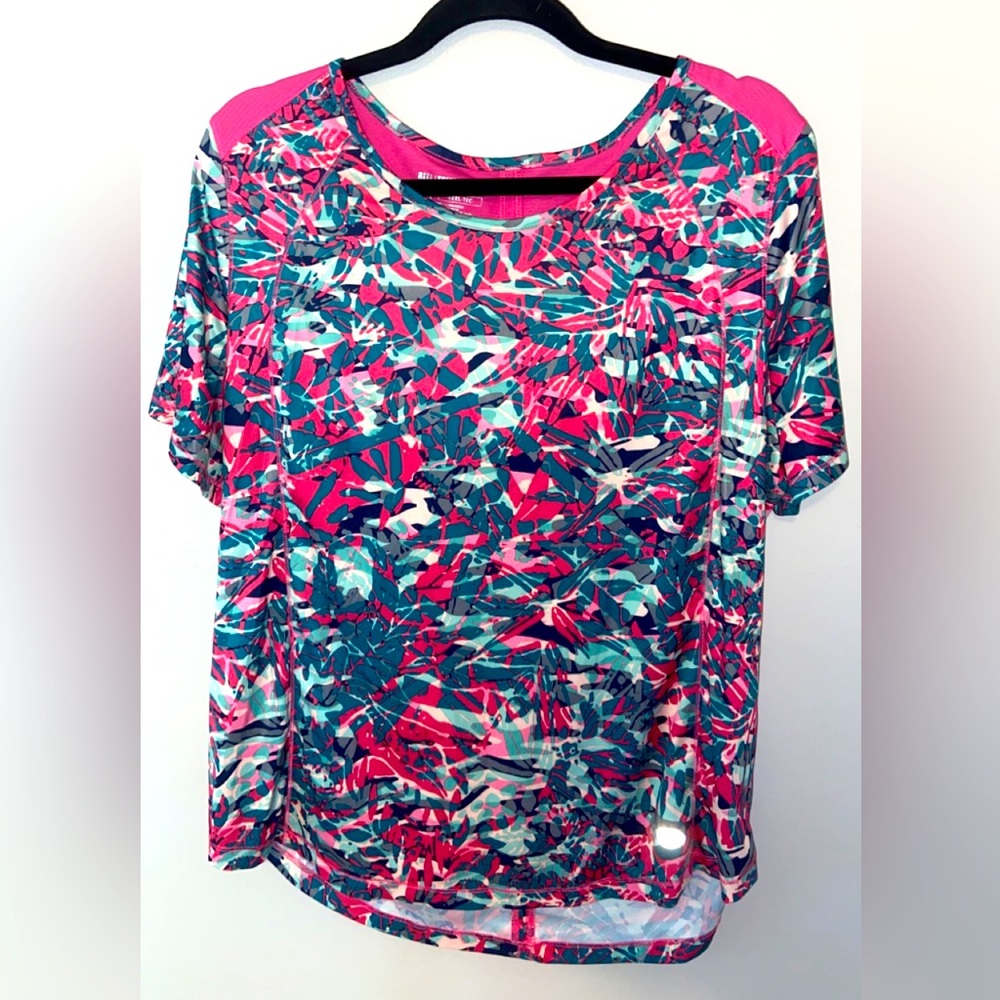 COPY - Reel Legends Active pink camo